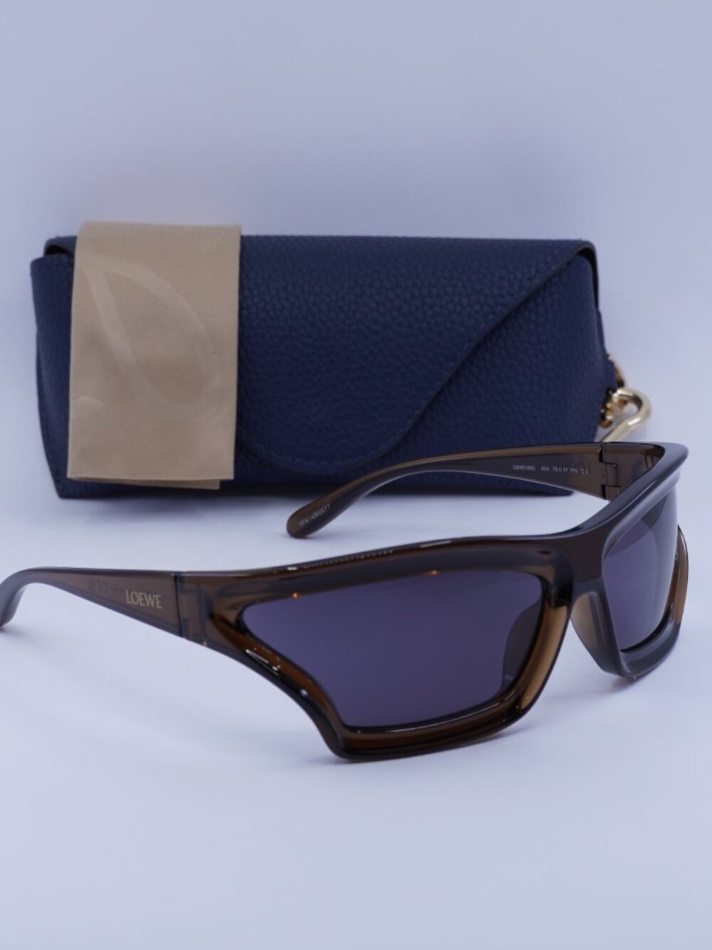 Final Price! Loewe LW40143U 47A Sunglasses